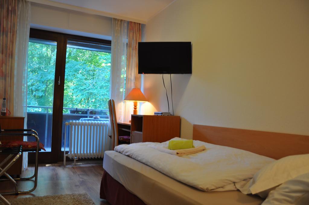 Waldpension Билефелд Екстериор снимка